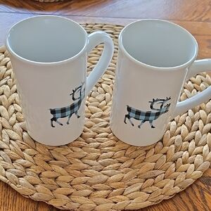Caribou White and Black Minimalist Deer Mugs for Dining